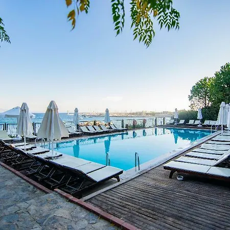 Otel Aqua & Elegance Thalasso 5*