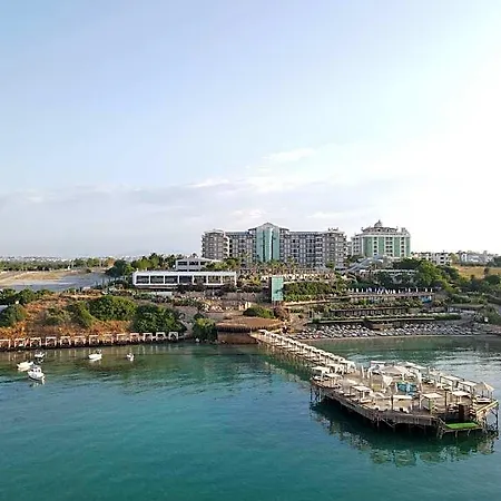 Hotel Aqua & Elegance Thalasso 5*